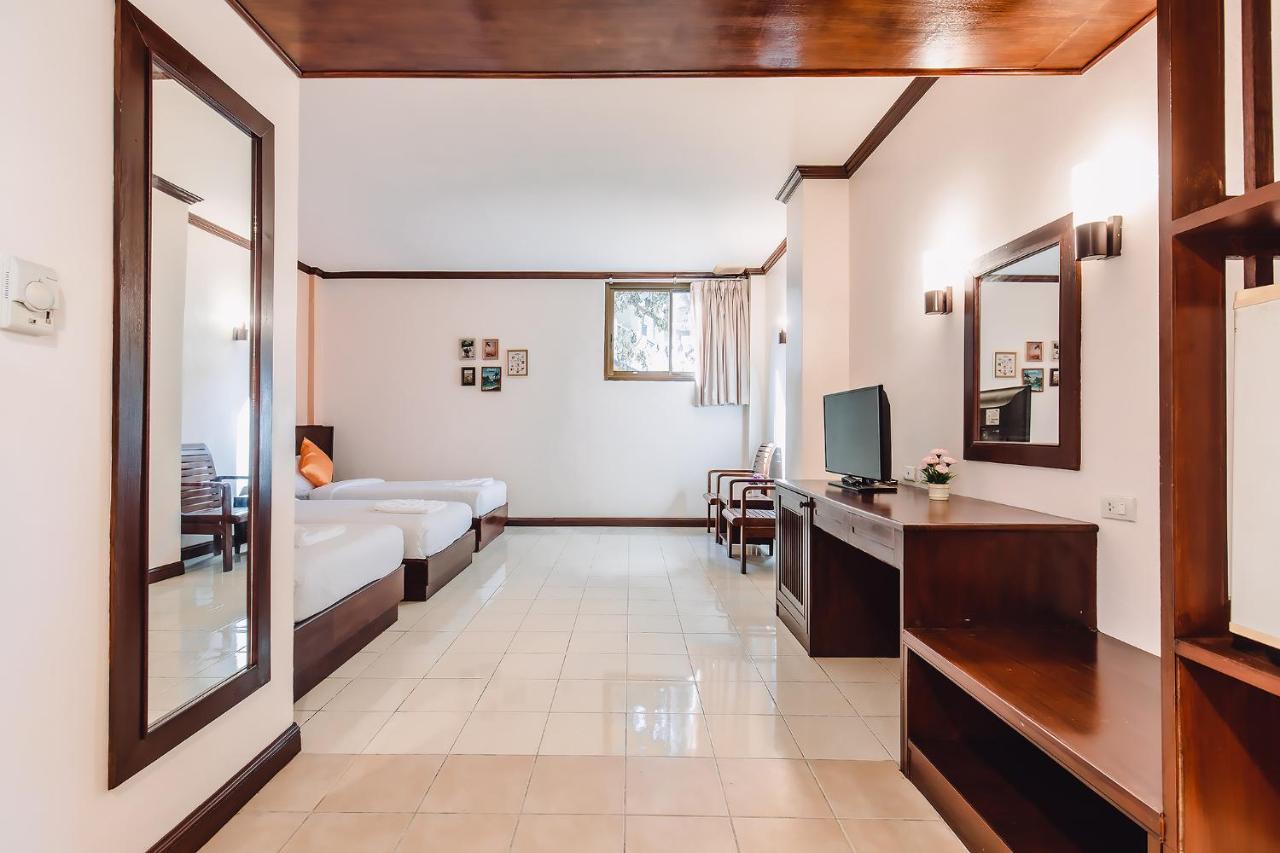Bauman Ville Hotel Phuket Exteriér fotografie